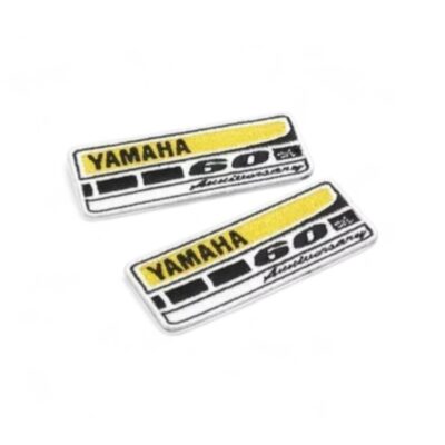 Yamaha N15TA007Y200 Badge da cucire 60° anniversario Yamaha (2?pezzi, 6,5×3,5?cm)