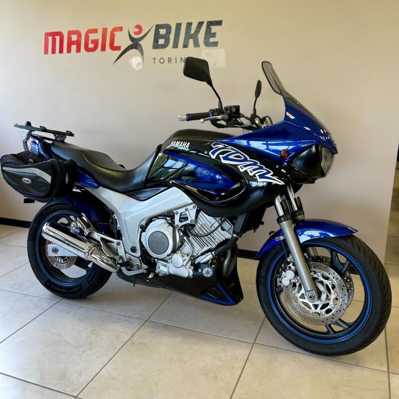 YAMAHA TDM 850 Magic Bike shop